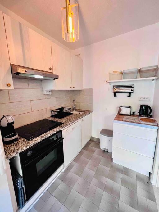 Apartment L'eden : 4 Prs, Clim, Parking,300 M Des Plages Antibes