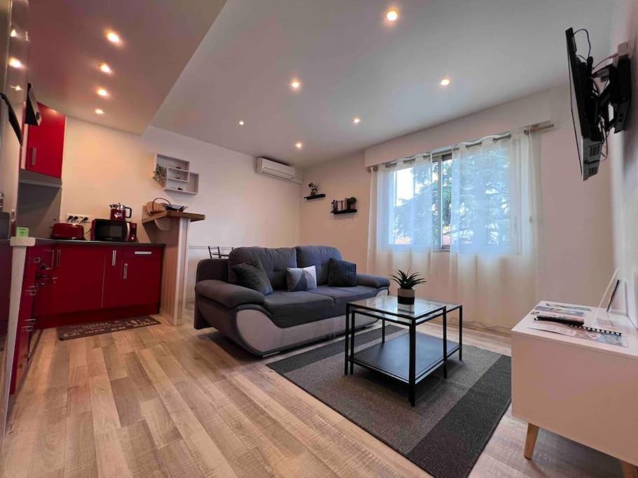 Le Red Light : 4 Prs, Clim, 300m Des Plages Apartment Antibes