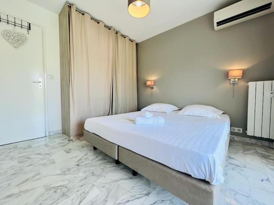 Le Pinede - 4 Prs- Parking - Clim - 500m Plages Appartement Antibes
