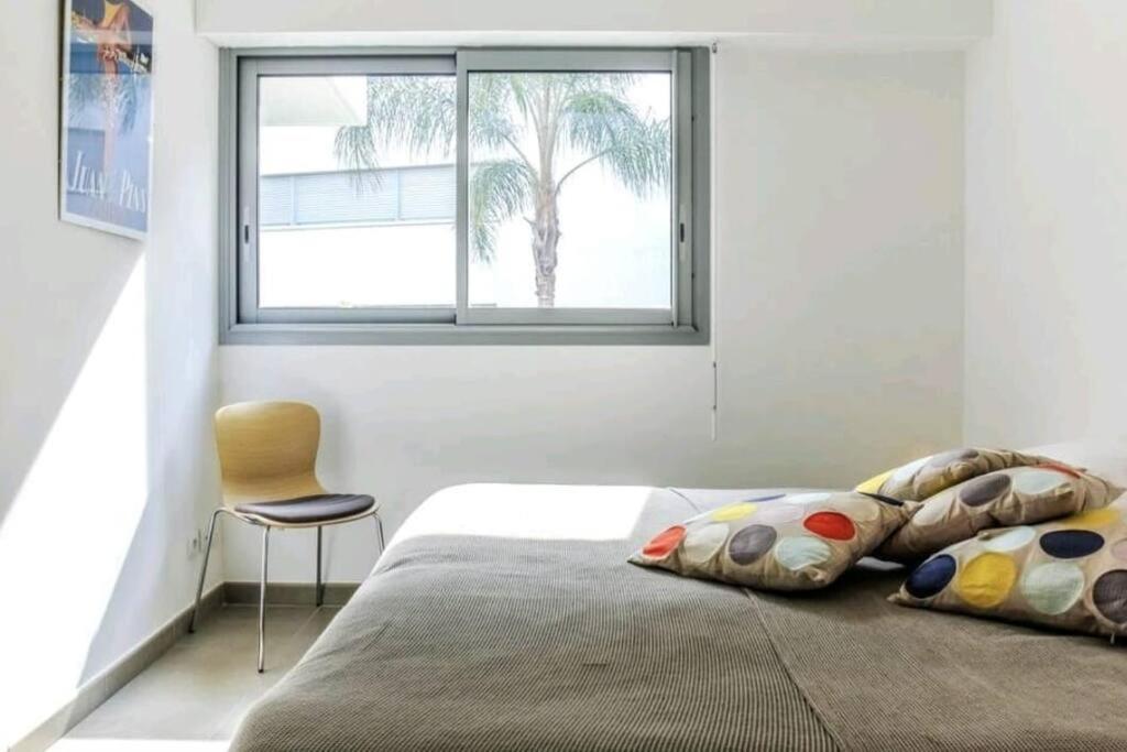Apartamento Le White Pearl : 4 Prs, Parking, Clim