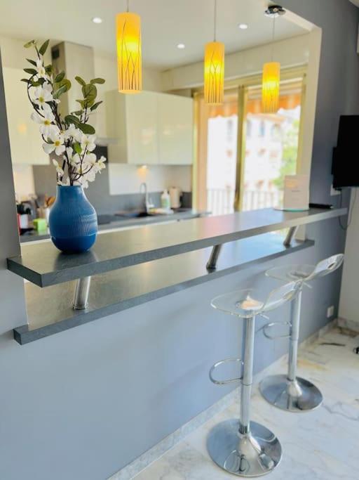 Le Pinede - 4 Prs- Parking - Clim - 500m Plages Appartement Antibes