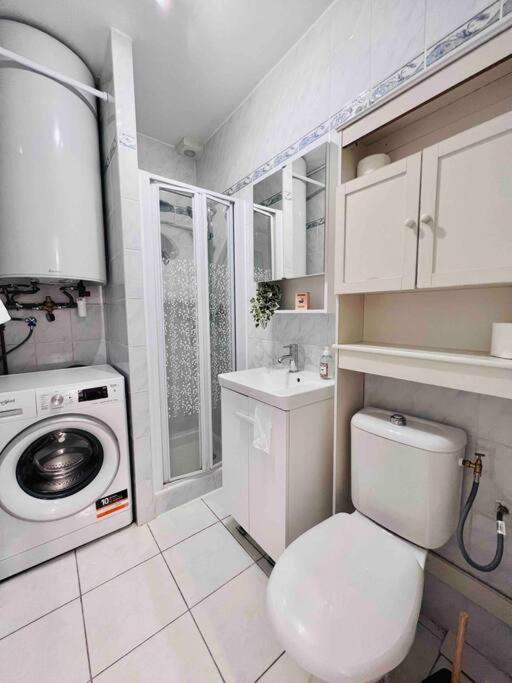 Le Red Light : 4 Prs, Clim, 300m Des Plages Apartment