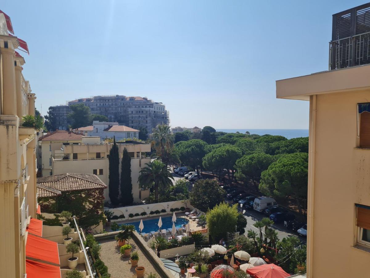 T3 Le President Proche Pinede Apartment *