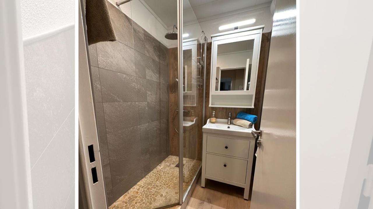 Seaside501 - Completely Renovated, At 5 Minutes Walk From *