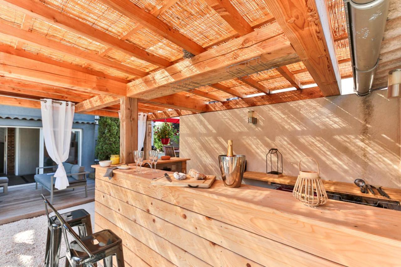 Villa Escapade Ensoleillee Avec Piscine Et Jacuzzi - Mathis Cote D'azur