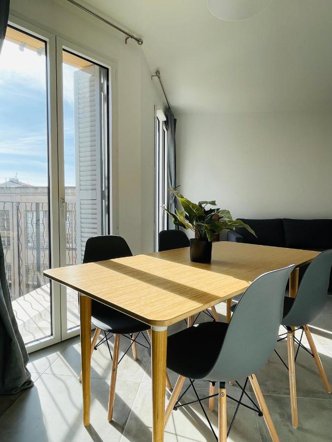 Old Center Charming Brand New Apartment