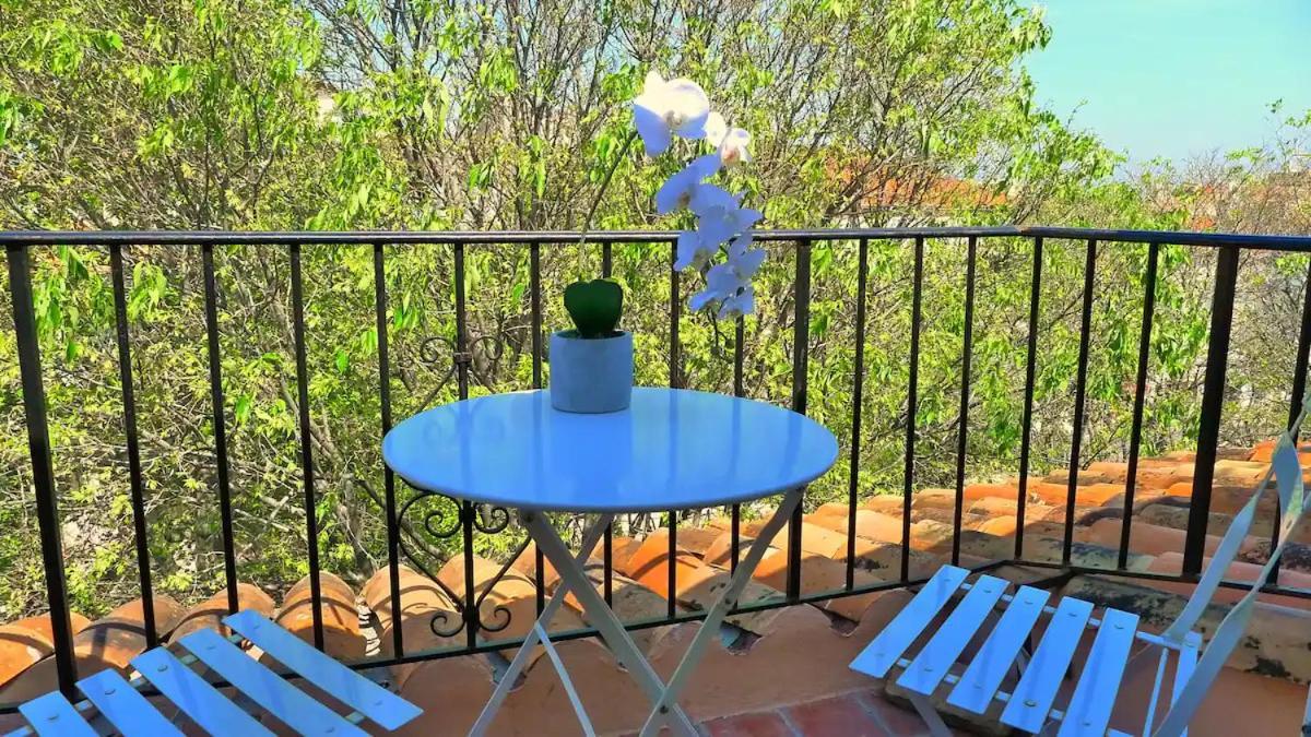 Appartement Freshly Tastefully Renovated In Heart Of Old