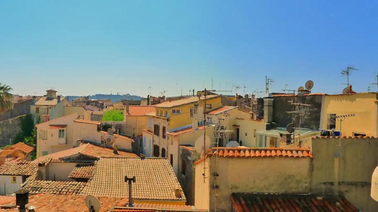 Appartement Freshly Tastefully Renovated In Heart Of Old Antibes