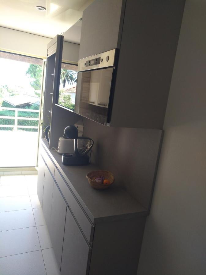 Holiday home 3bdr Terrasse Sea View Parking Pool Tennis Antibes