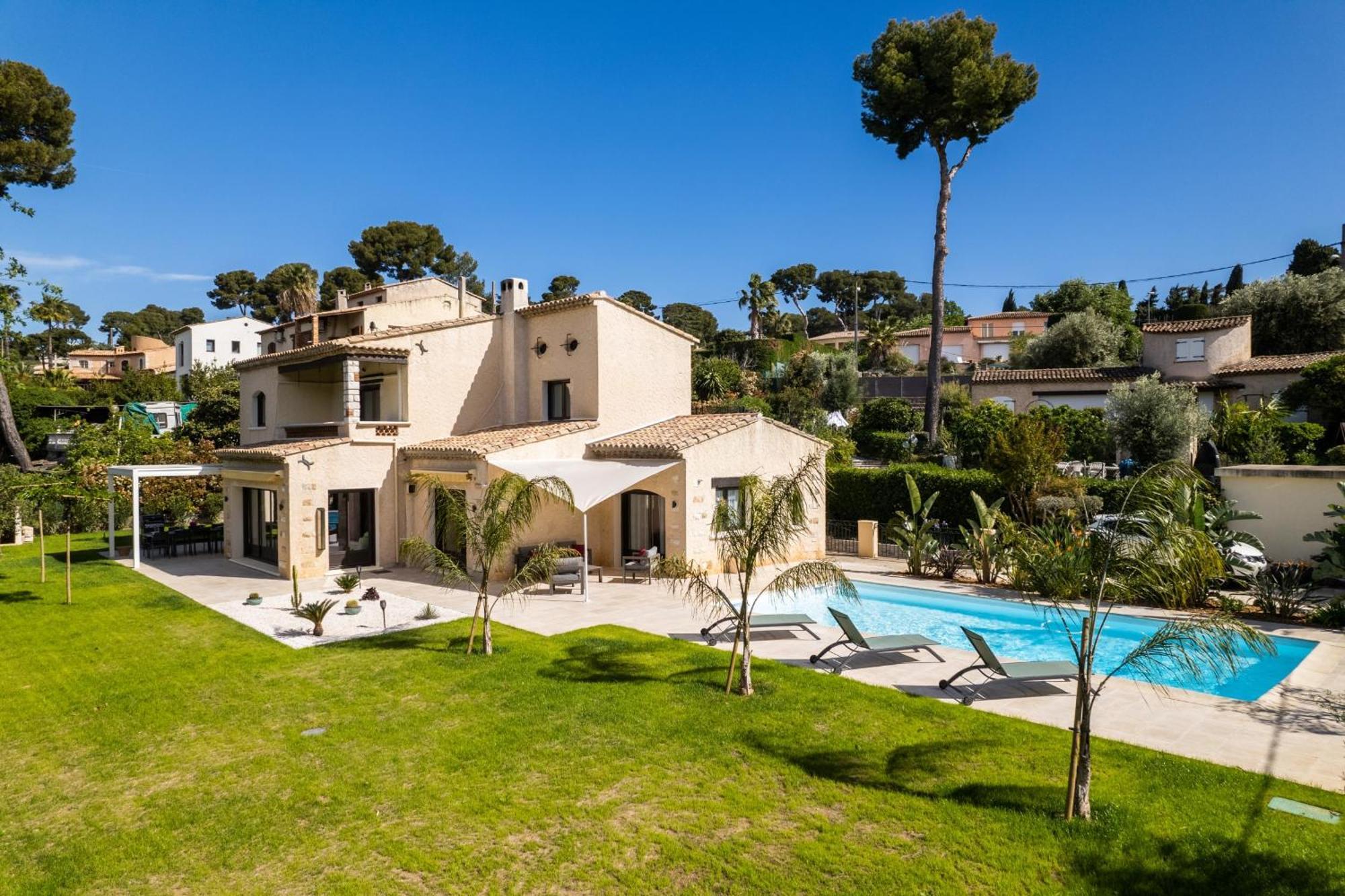 Calm Family House With Swimming Pool Villa Antibes