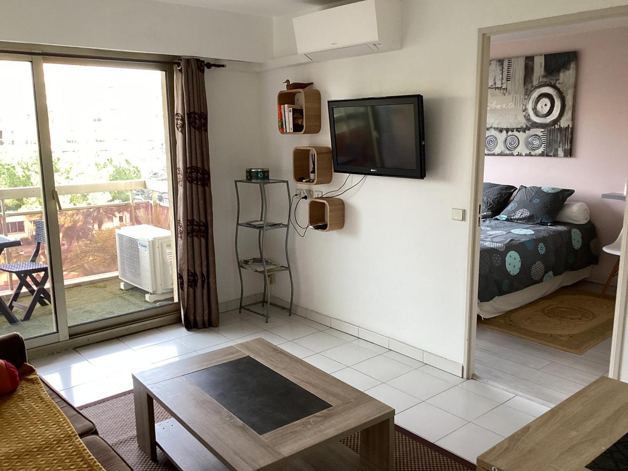 2 Pieces Meubles A Juan Les Pins Apartment Antibes