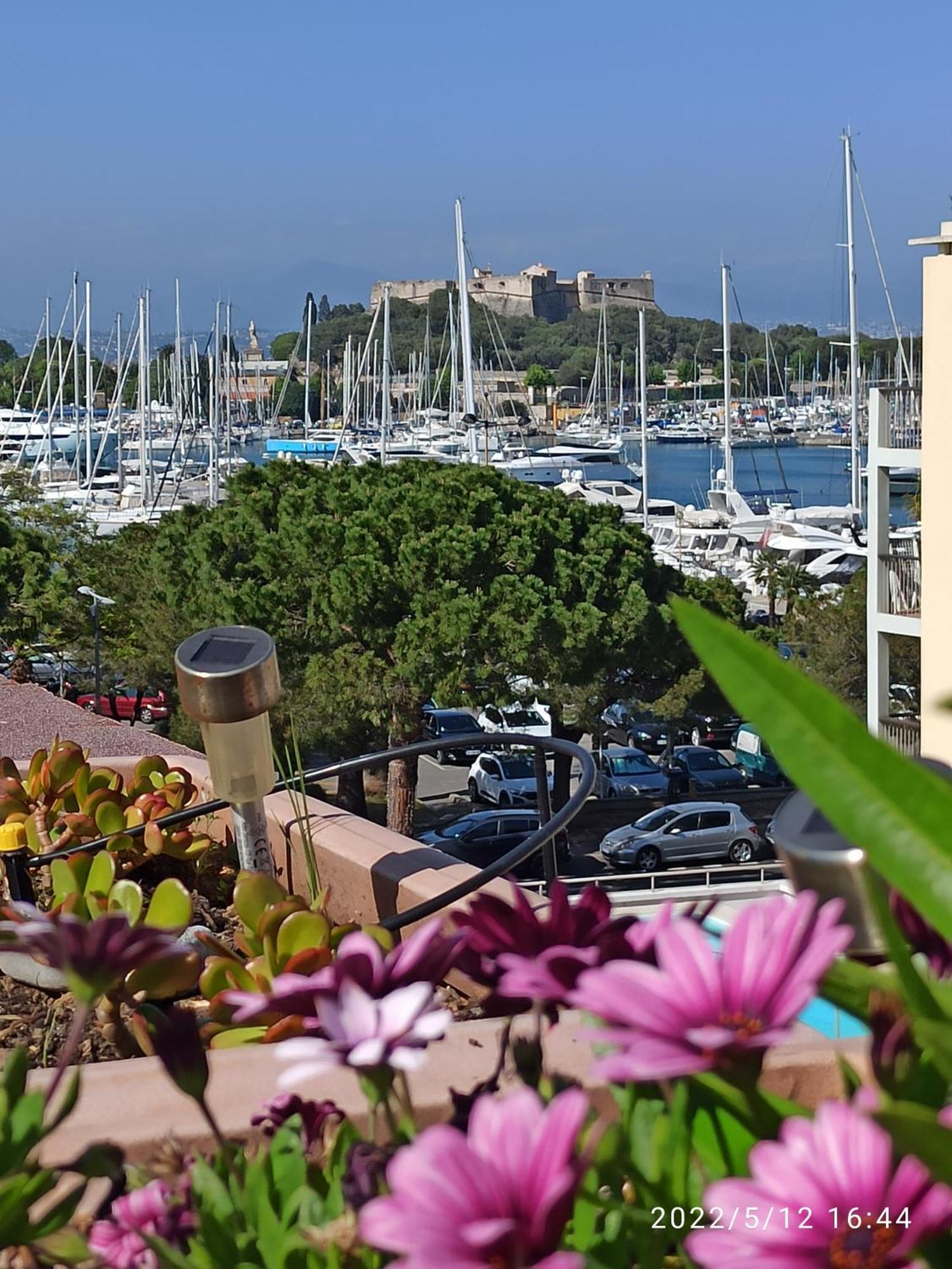 Penthouse - Jacuzzi - Terrace - Parking - 2 Pools * Antibes