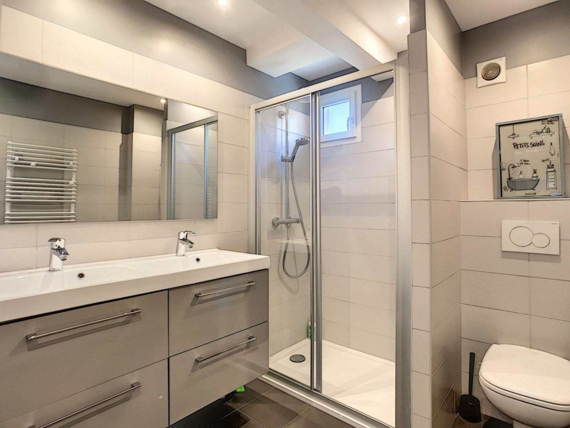 Berlioz Garden - Jardin,free Parking,ac,wifi Appartement *