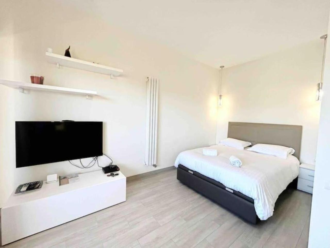 Il Gioiello : 2 Pers, Clim, Piscine, Parking Apartment Antibes