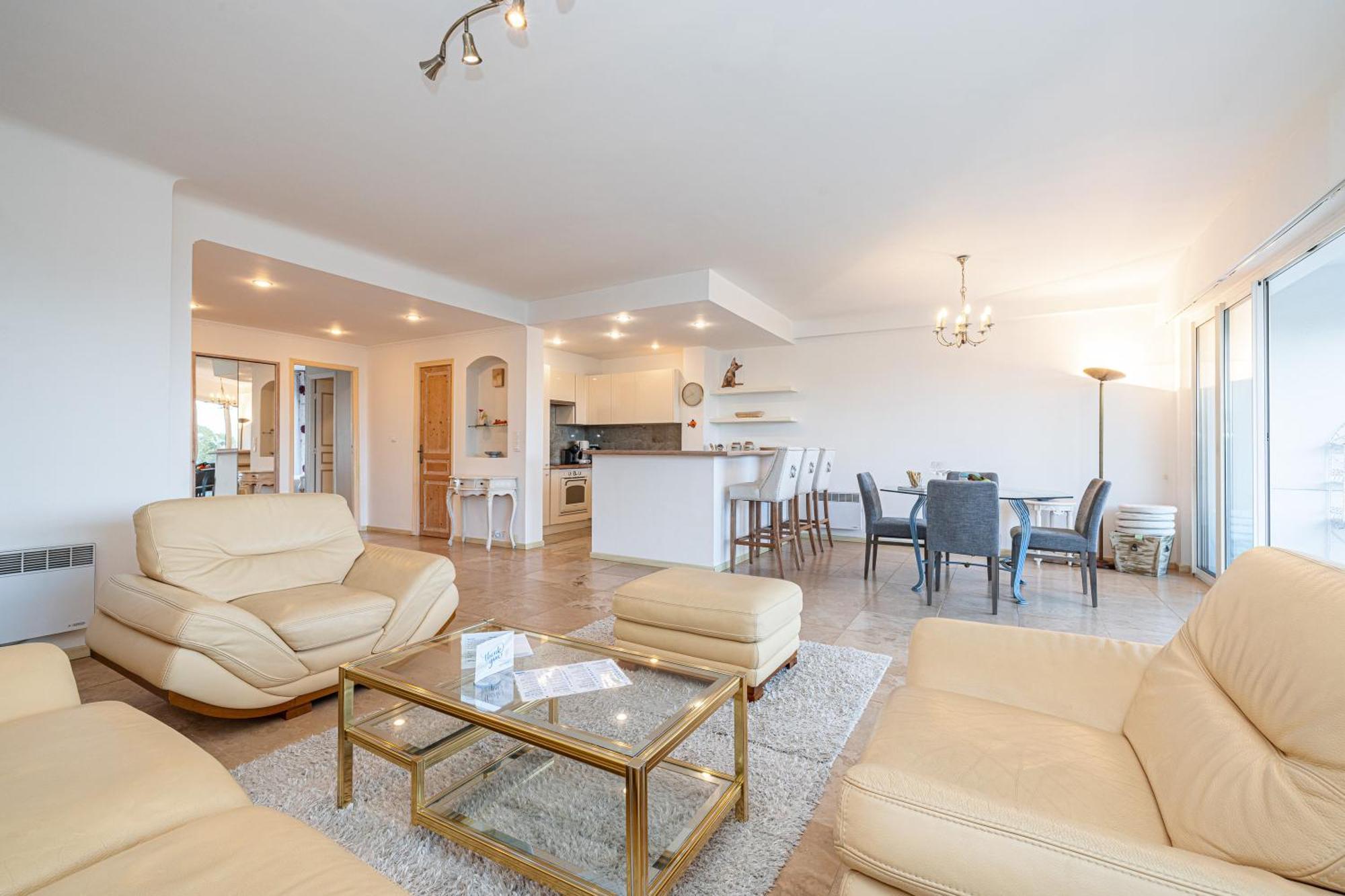 Le Soleil D'antibes - Happy Apartamento