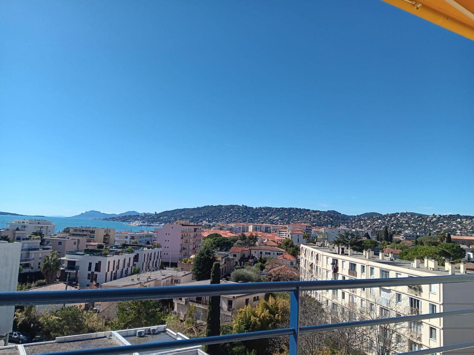 3 Pieces Vue - Clim - 5 Min De La A Pied Antibes