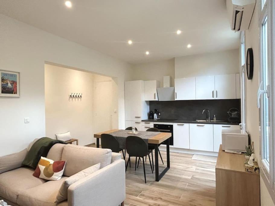 Le Bruna: 4 Prs, Clim, 10 Min Plages Apartment