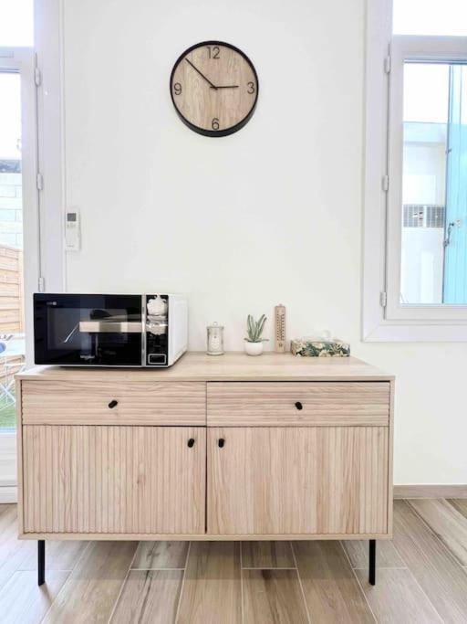 Le Bruna: 4 Prs, Clim, 10 Min Plages Apartment