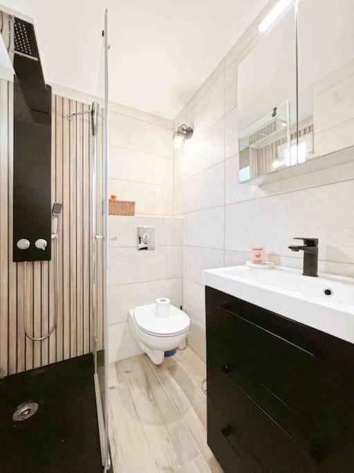 Apartment Le Bruna: 4 Prs, Clim, 10 Min Plages *