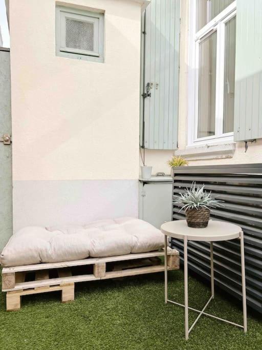 Apartment Le Bruna: 4 Prs, Clim, 10 Min Plages Antibes