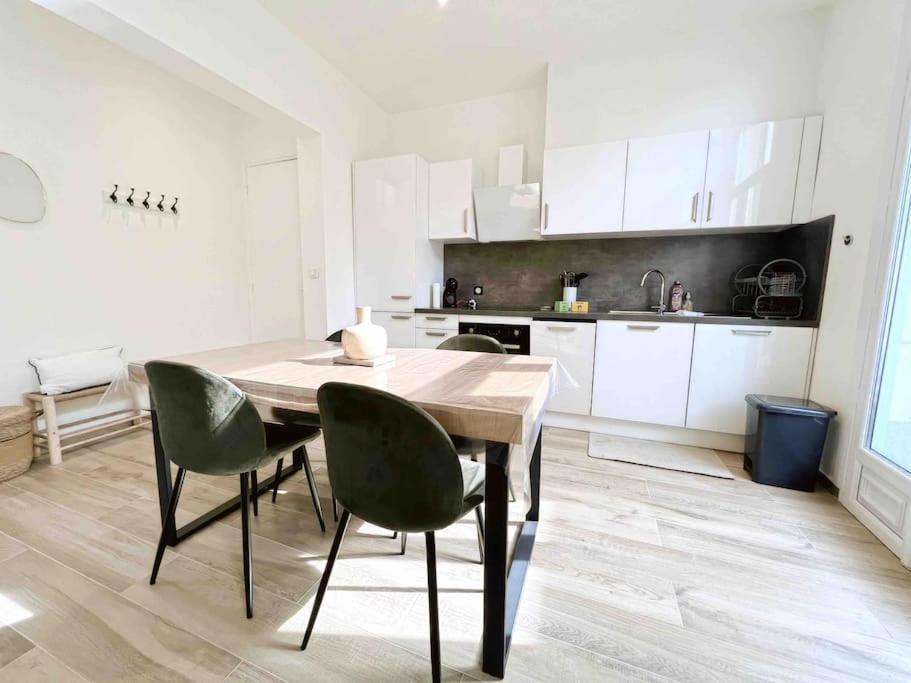 Le Bruna: 4 Prs, Clim, 10 Min Plages Apartment *