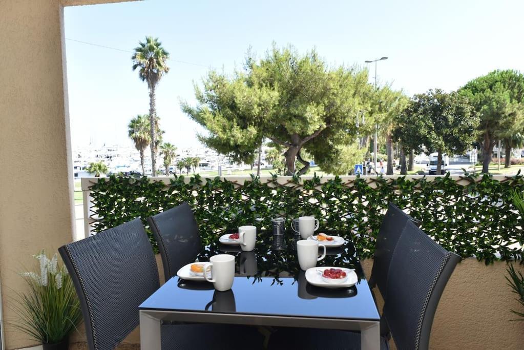 Au Port - Brand New Flat W 1 Bedroom, Balcony, Parking, Ac * Antibes