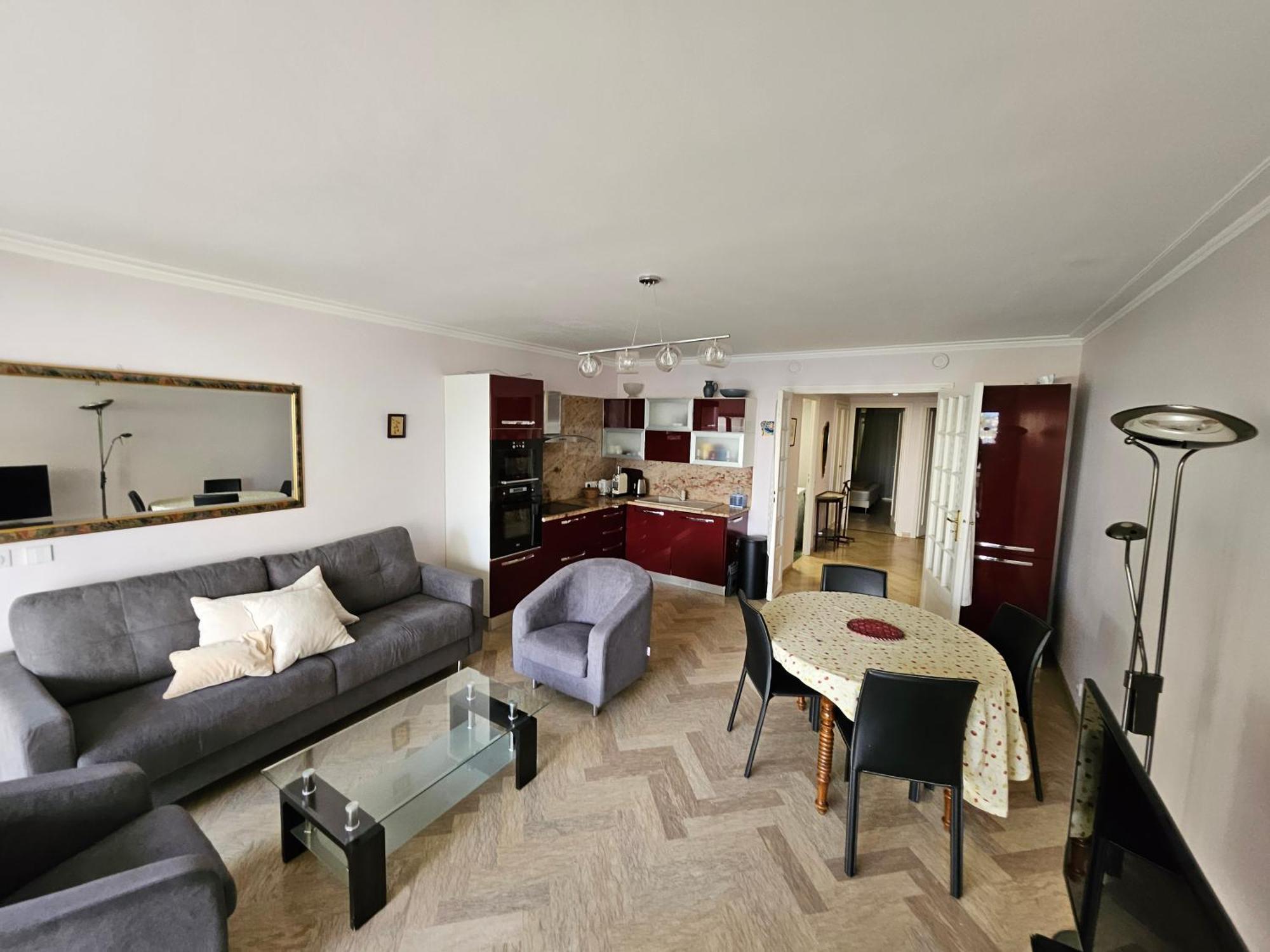 Apartment Juan Les Pins Centre Le France Grand 3p Vue Antibes