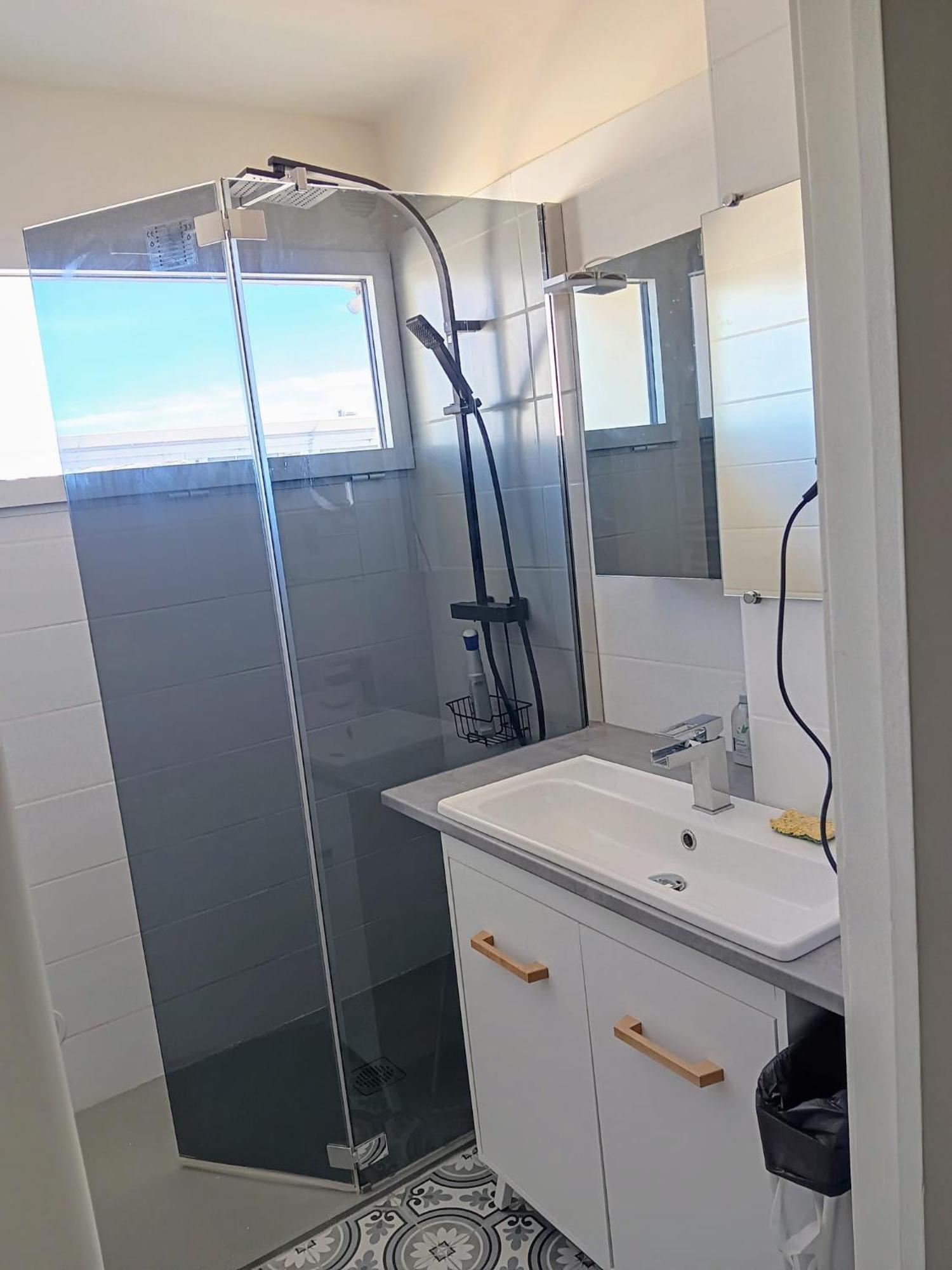 3 Pieces Vue - Clim - 5 Min De La A Pied Apartment Antibes