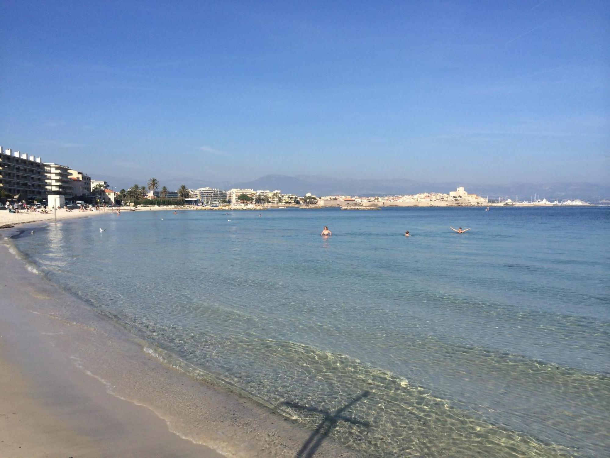 3 Pieces Vue - Clim - 5 Min De La A Pied Apartment Antibes