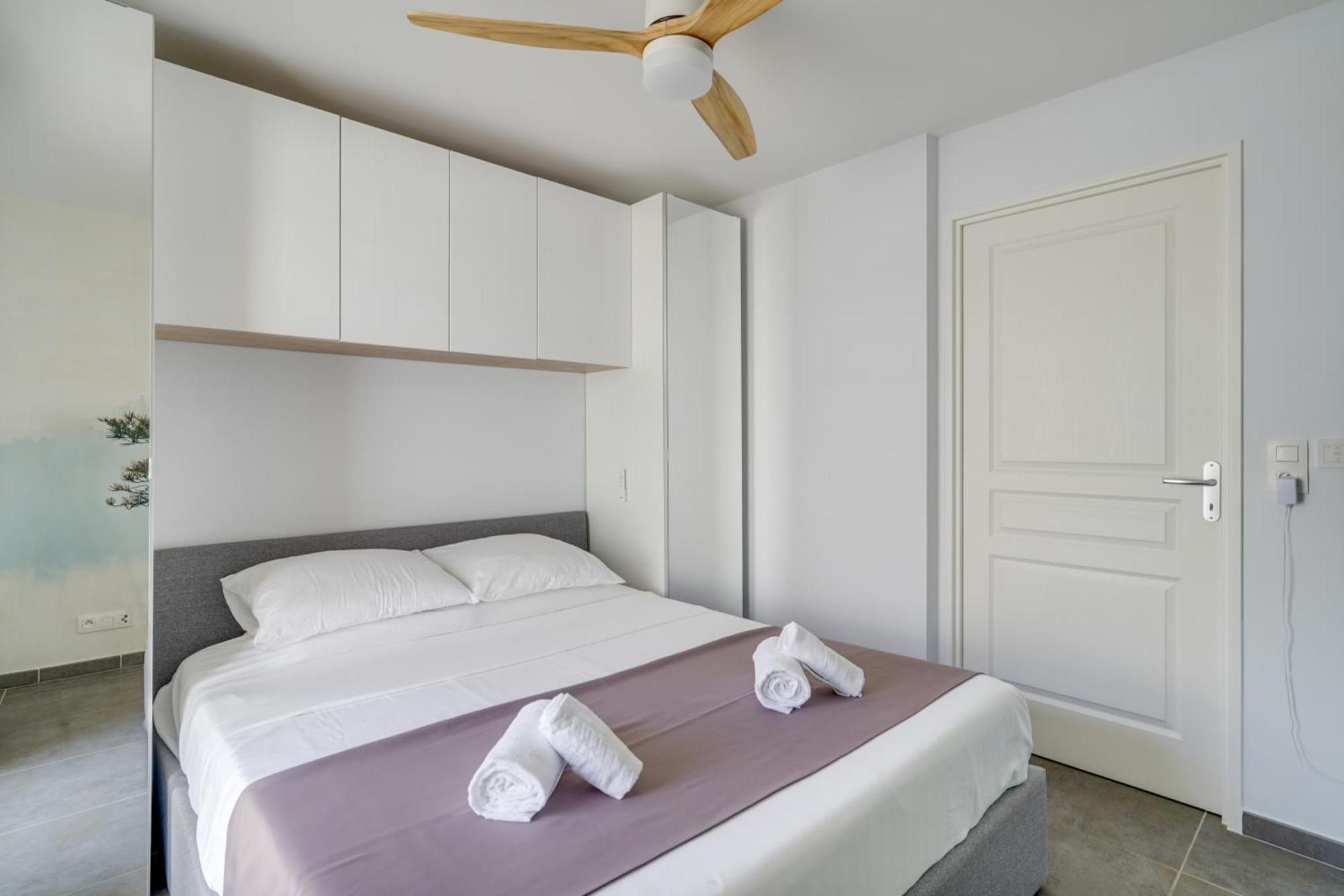 Appartement Le Galet, De Standing, Hyper Centre, Parking Prive, A 100 M De La Antibes
