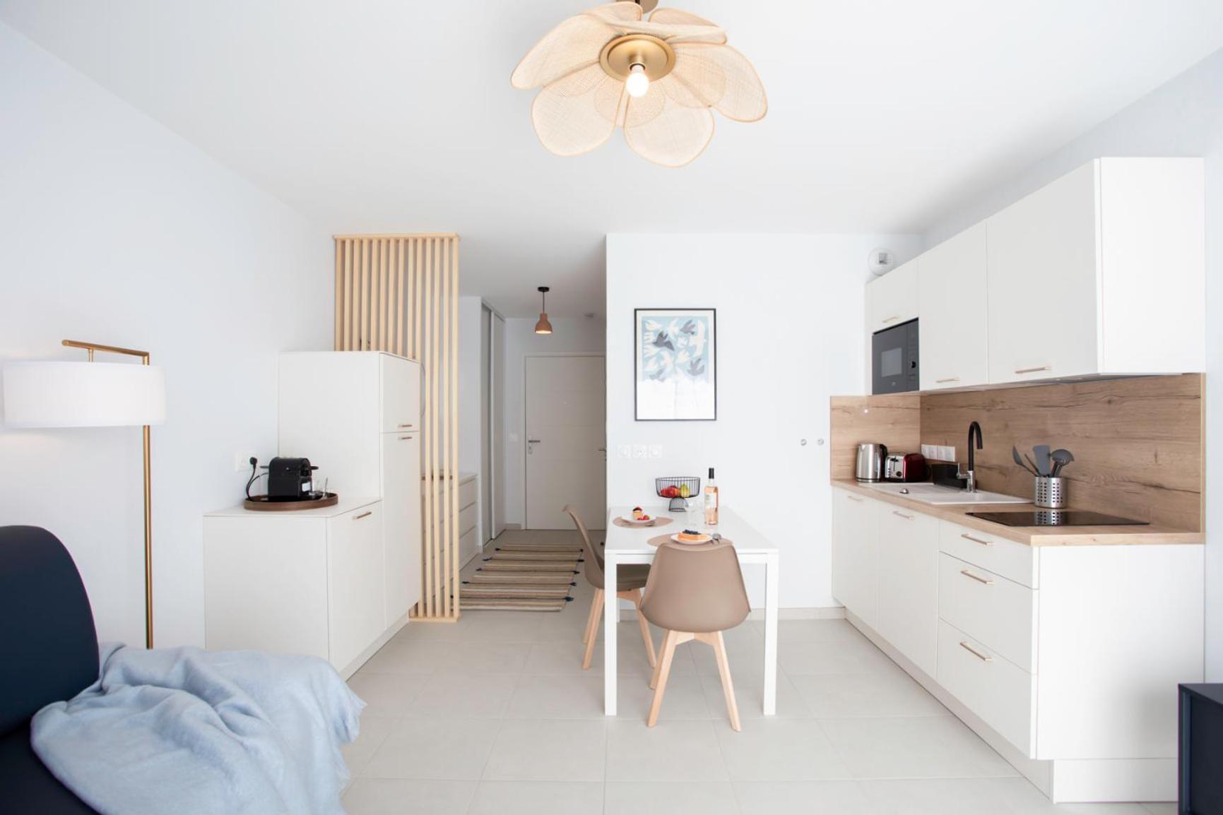 A5 - Modern 5 Min To Sea - Pool & Garage Apartment Antibes