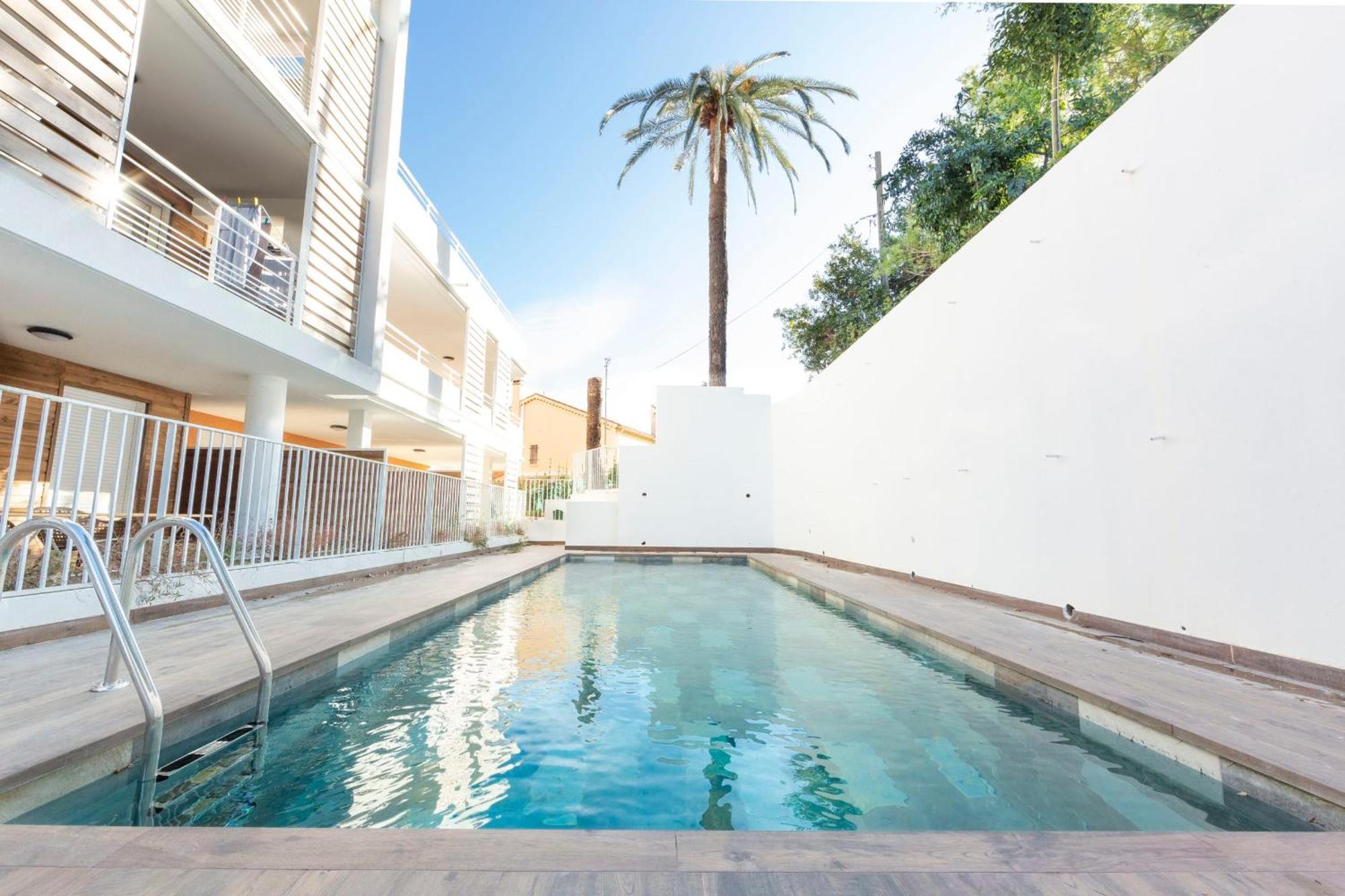Sumptuous Renovated In Antibes