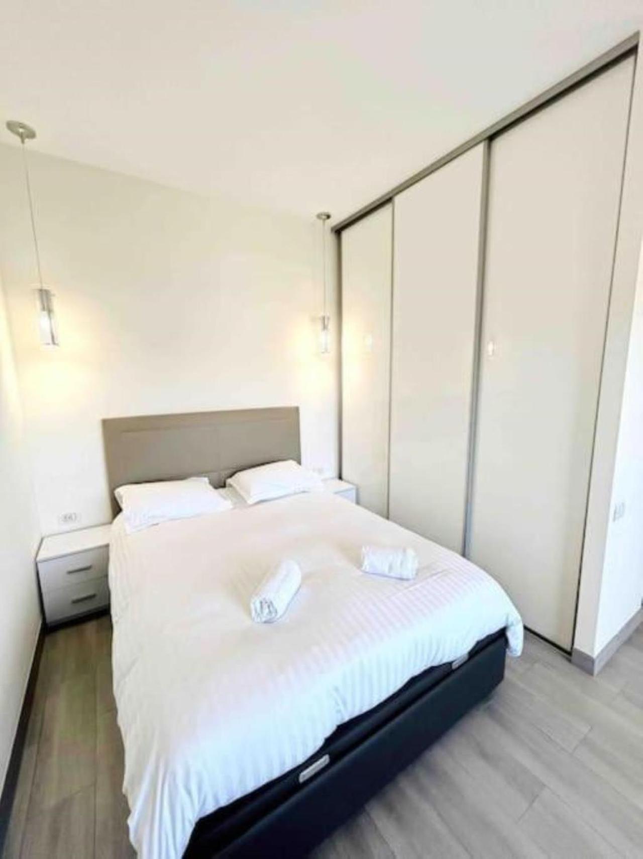 Il Gioiello : 2 Pers, Clim, Piscine, Parking Apartment *