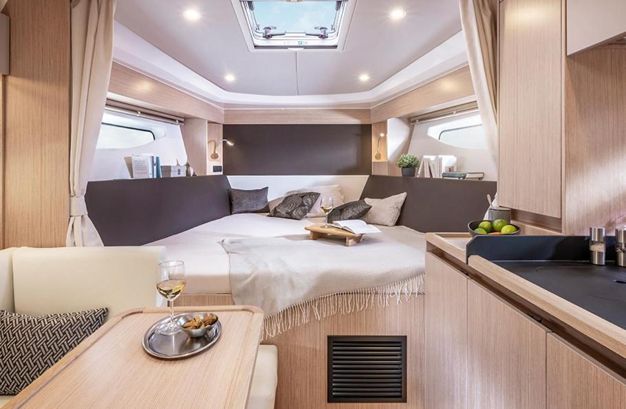 Private Yacht Bateau-hôtel *