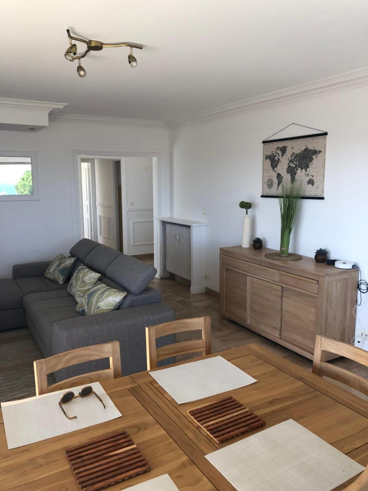 Le Valencay 2 Bedroom With A Breathtaking View Pool Parking * Antibes