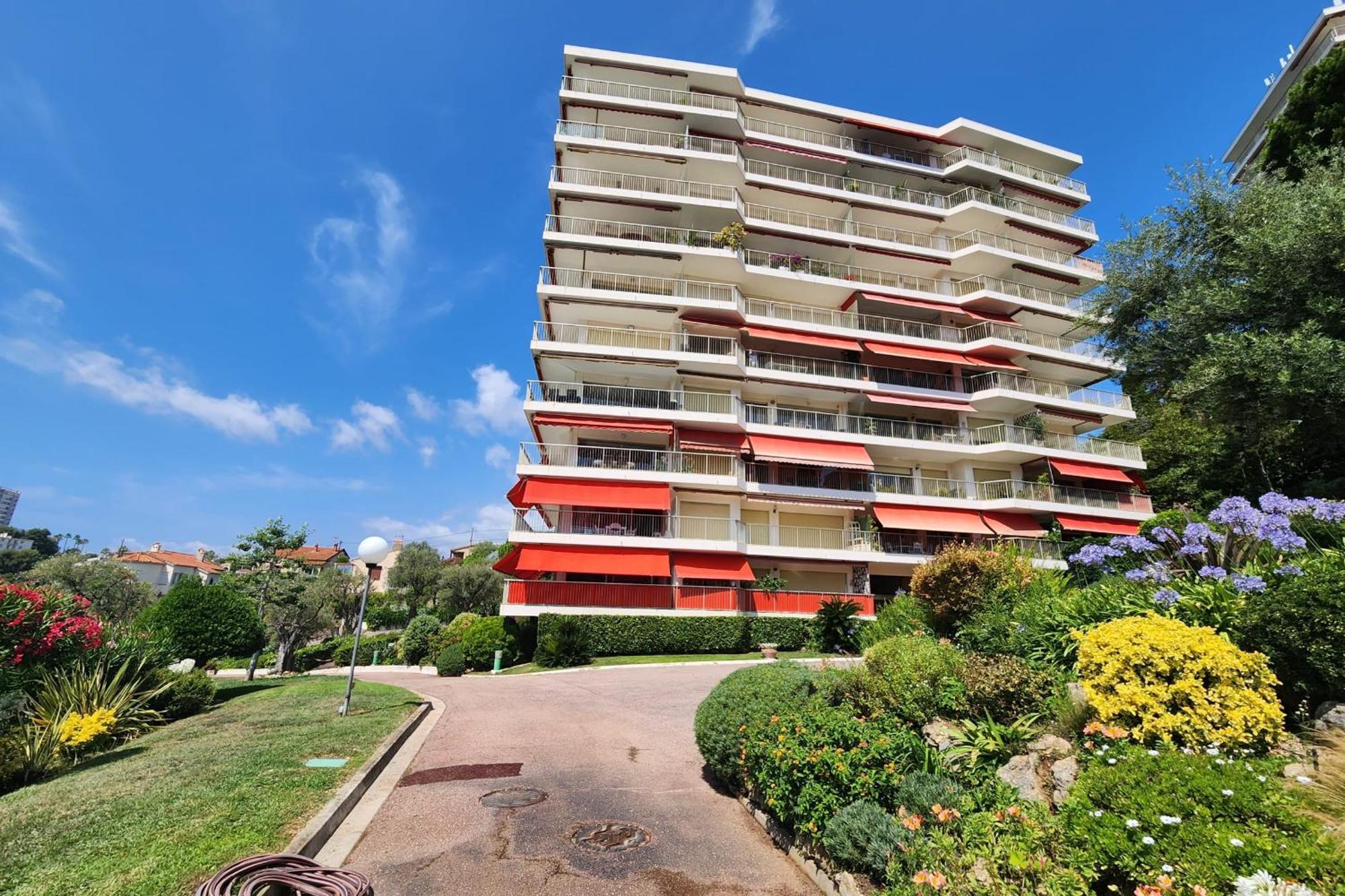 Le Valencay 2 Bedroom With A Breathtaking View Pool Parking Antibes