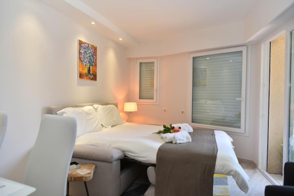 Apartamento Au Port - Brand New Flat W 1 Bedroom, Balcony, Parking, Ac Antibes