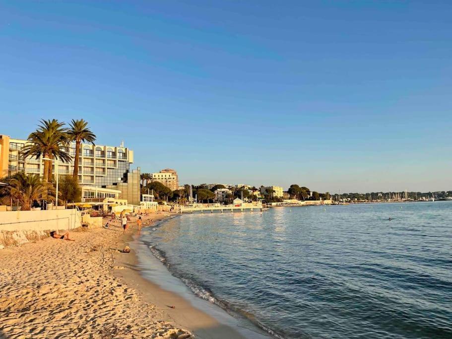 100M Plage Stella Antibes Appartement Antibes