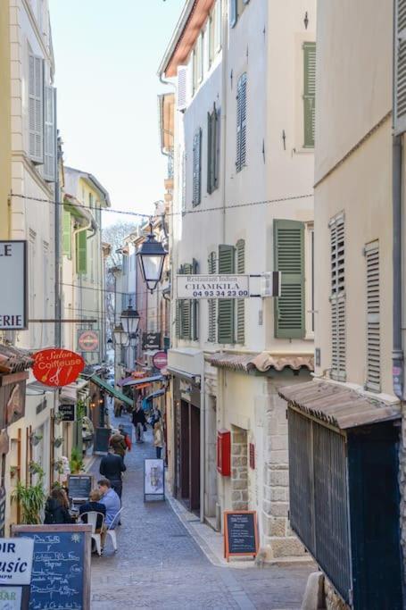 Old Town Superb New Flat, For 3, Ac, Wi-fi Apartment