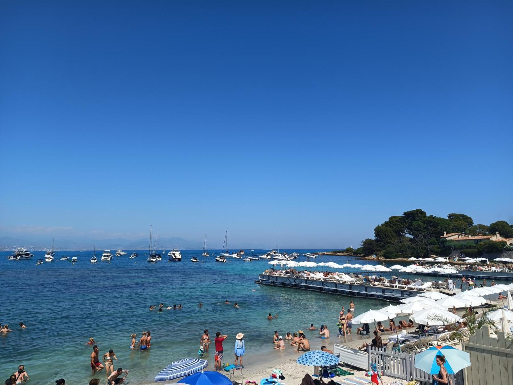 Arad 40M2 Classe Immense Terrasse 35 M2 Piscine Antibes Jlp Parking Apartamento *