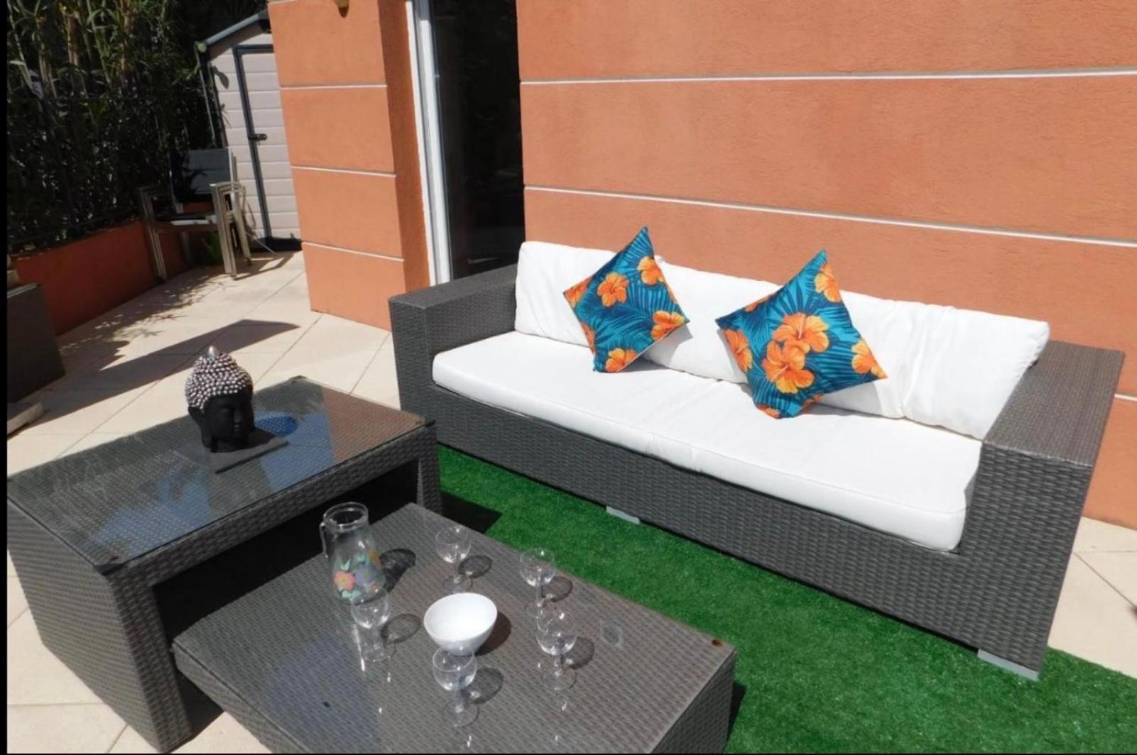 Apartment Proche 3p+40m2 Terrasse