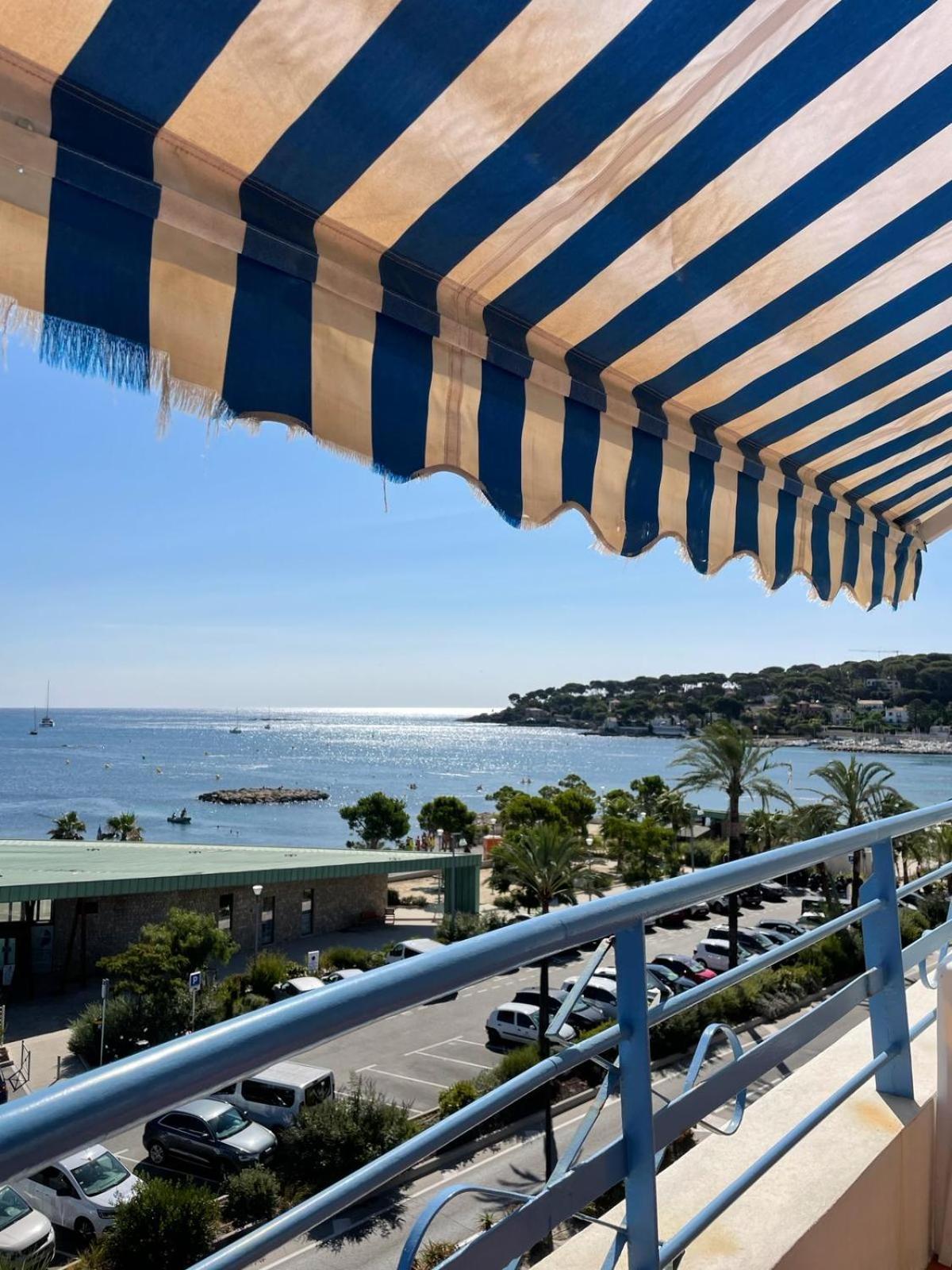 Luxury With Amazing Sea View At Cap D'antibes *