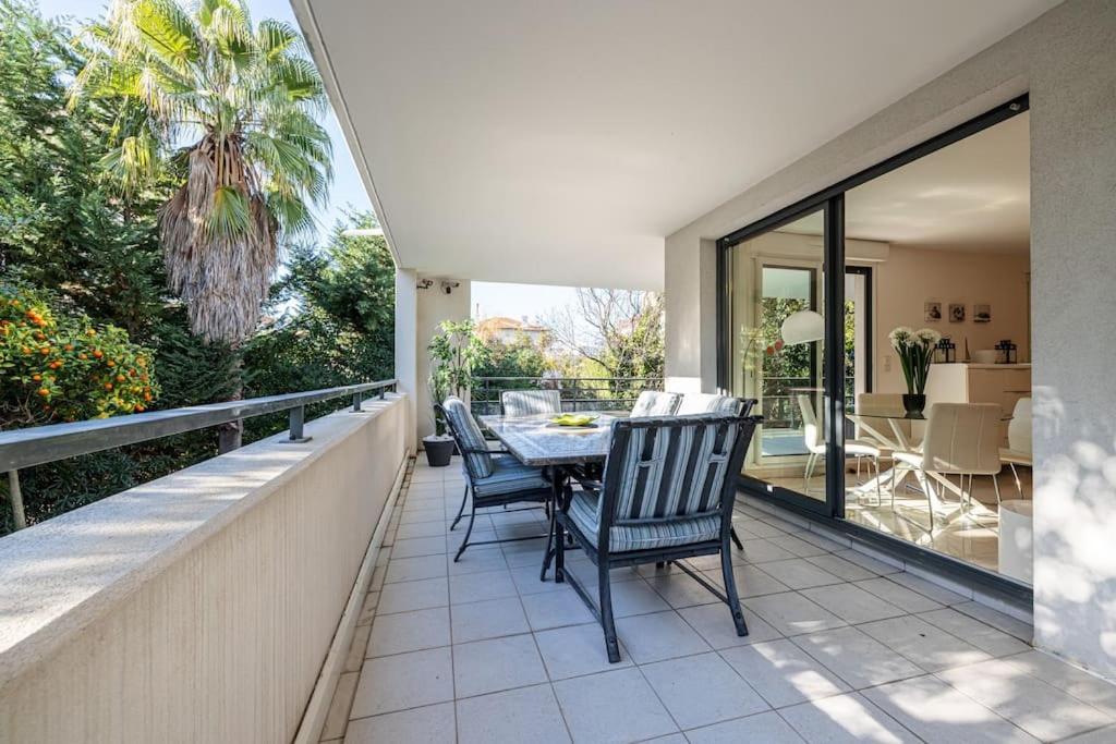 Beautiful And Spacious 2 Bed With Pool