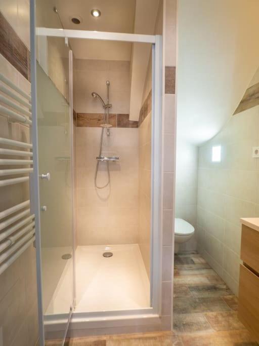 Ragnar House - 3 Pieces A 200m De La Antibes