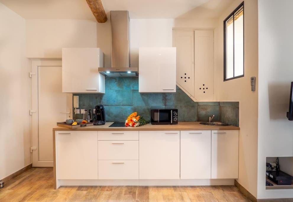 Ragnar House - 3 Pieces A 200m De La Apartamento