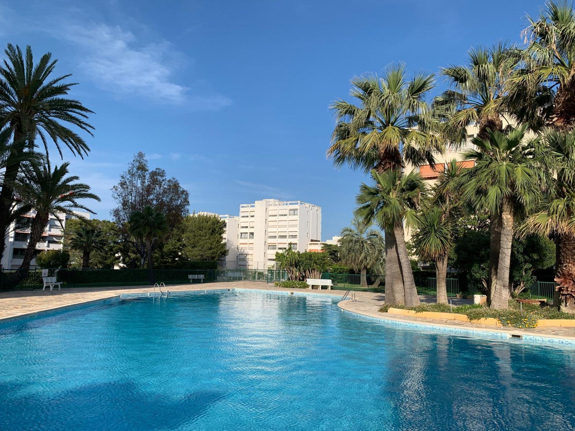 Apartment T3 75m² Incroyable Vue Mer/piscine/tennis/terrasse *