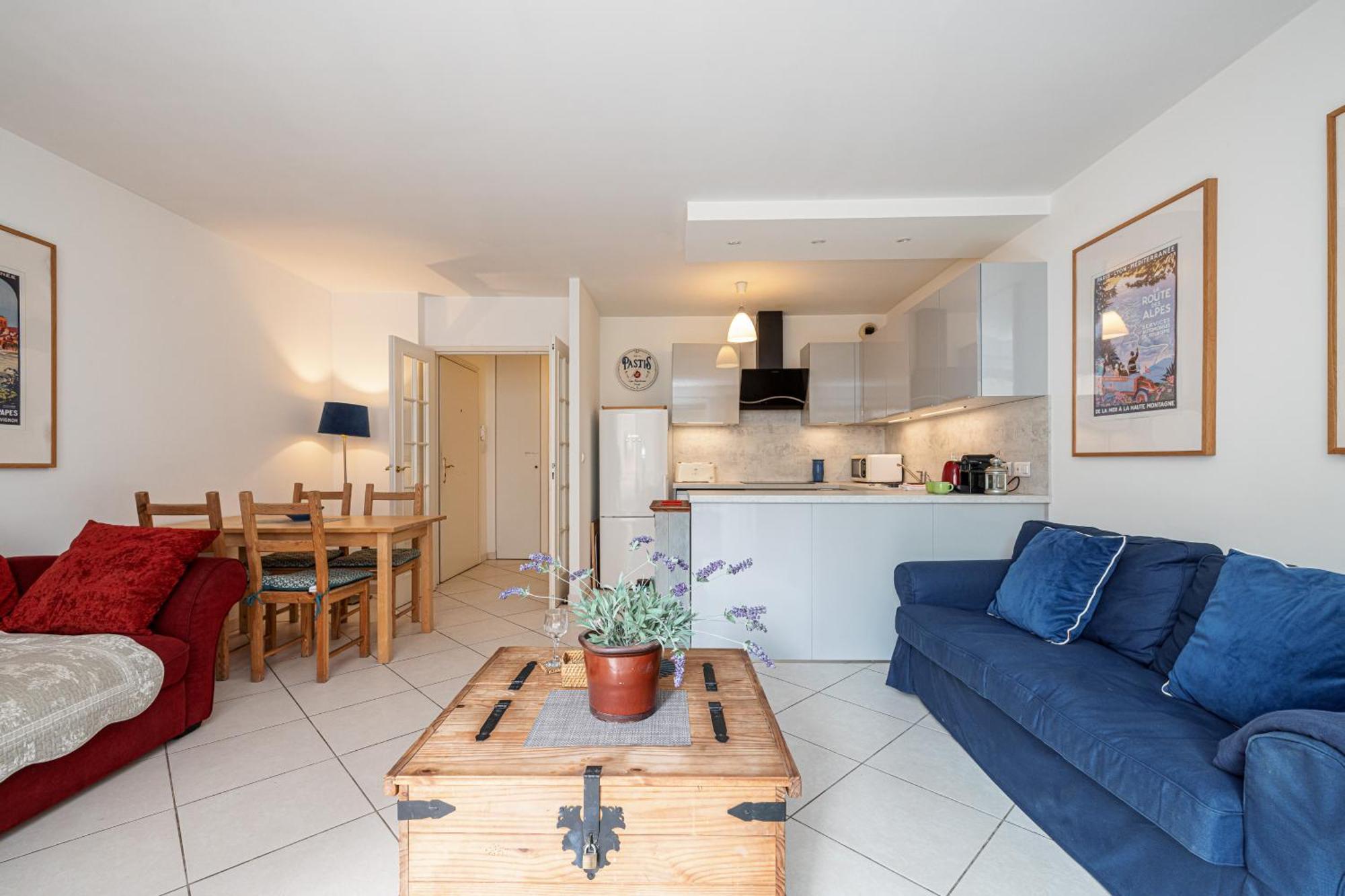 Apartment New 2 Bed In Antibes, 5 Min Walk To The Antibes