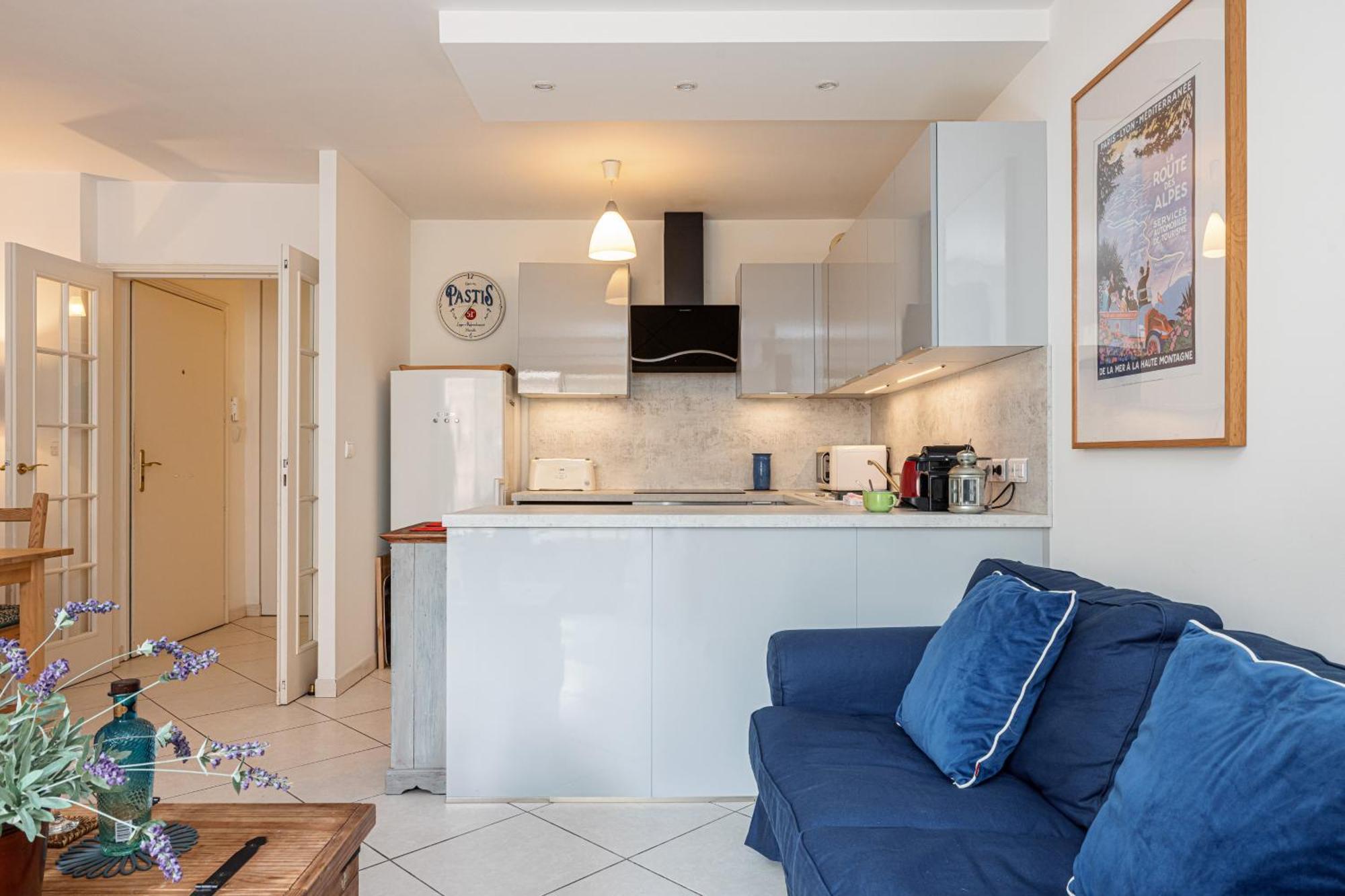 Apartment New 2 Bed In Antibes, 5 Min Walk To The Antibes
