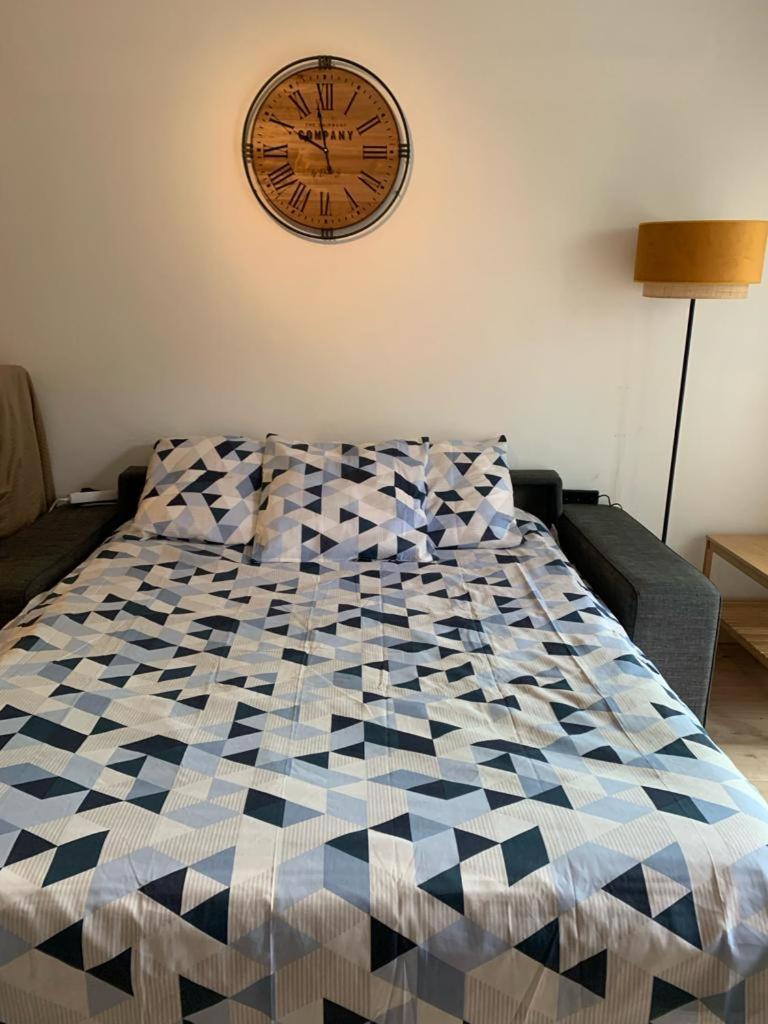 Appartement Superbe Studio Plein Pied Grand Jardin A 500m De La Plage Antibes