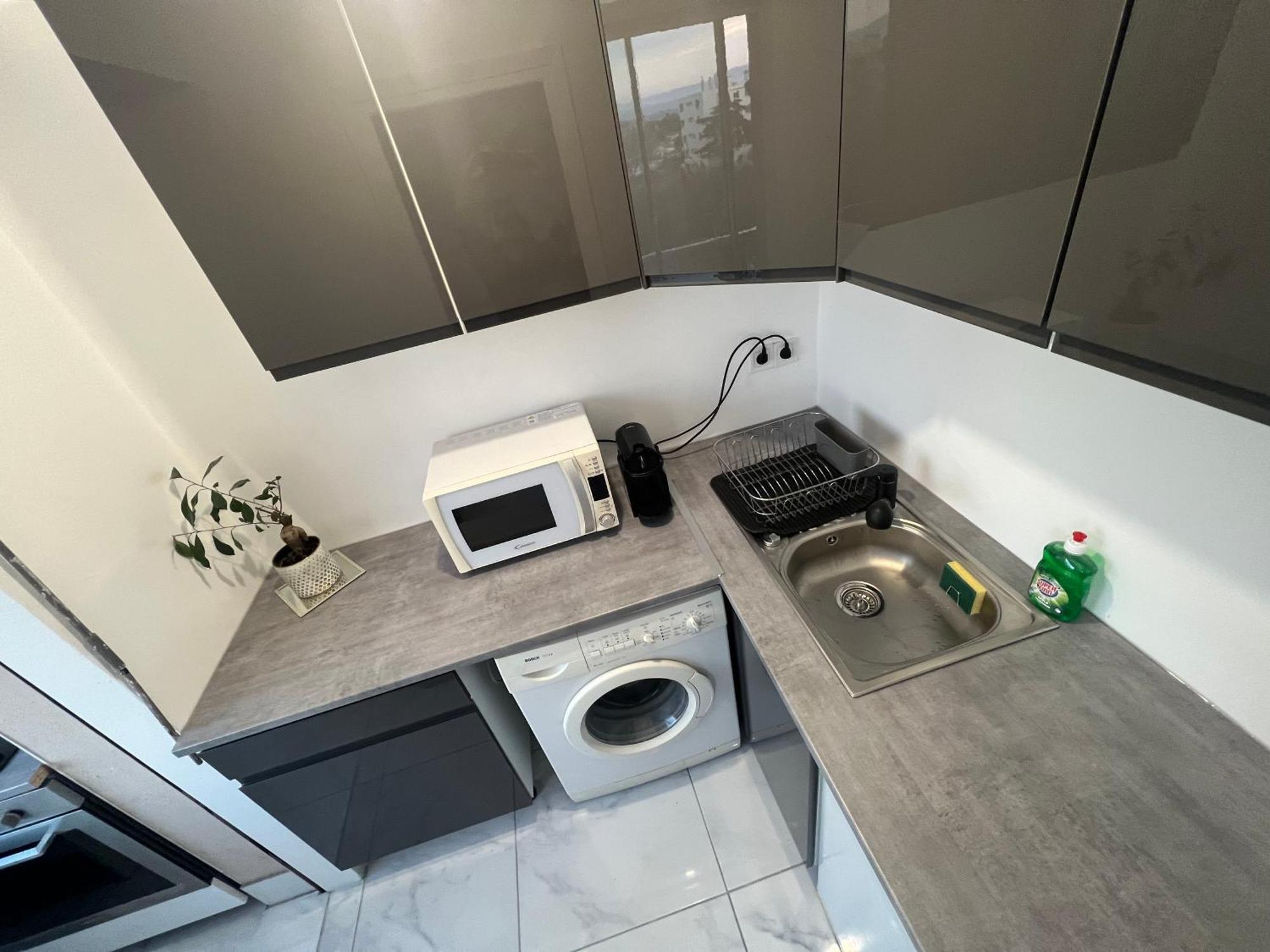 Apartment 4 Couchages A 12 Min De La A Pied Avec Wifi, Le Parking Est En Option